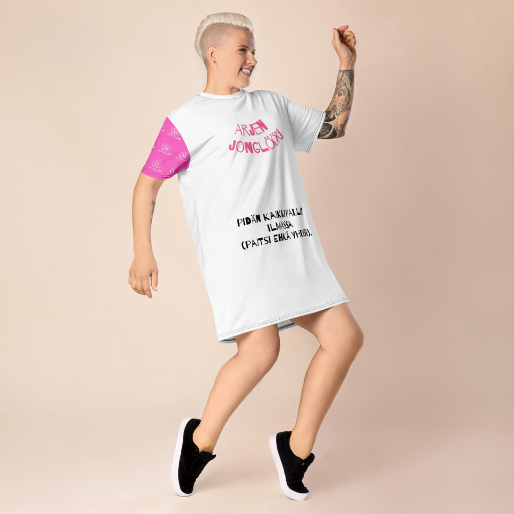 T-shirt dress